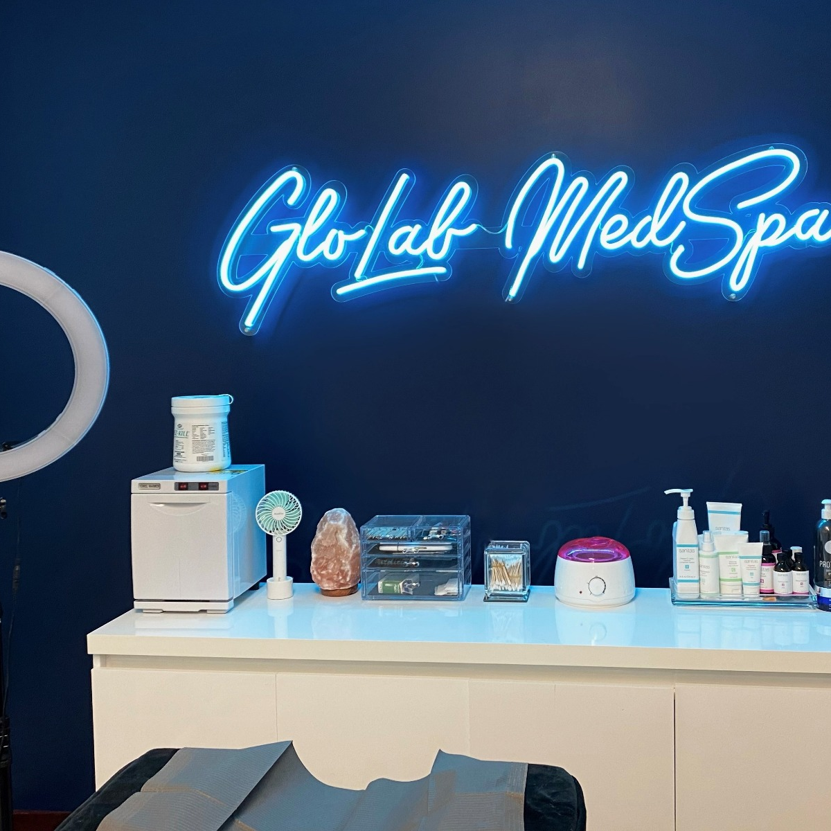 Custom Salon Neon Sign 