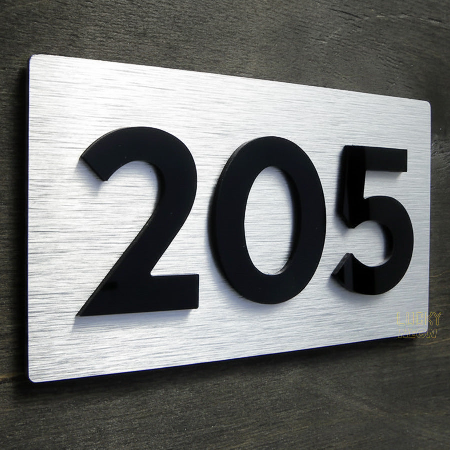 Custom Room Number Plate - Modern Door Sign for Hotels and Apartments