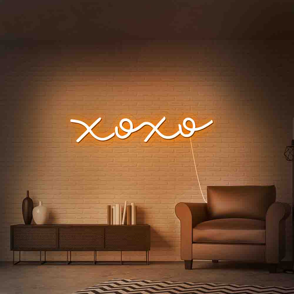 xoxo neon sign