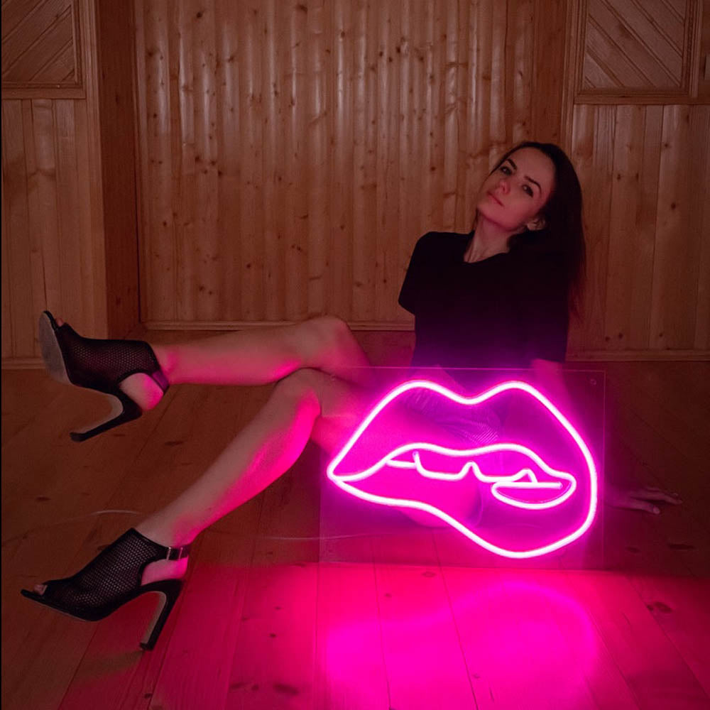 Lips- LED Neon Sign